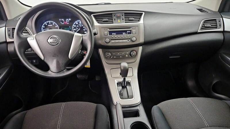 2014 Nissan Sentra S 9