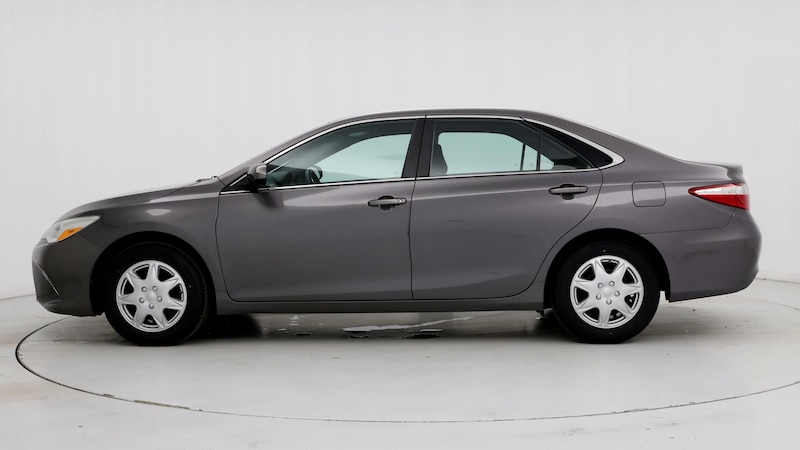 2016 Toyota Camry LE 3