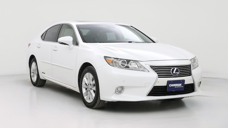 2014 Lexus ES Hybrid 300h Hero Image