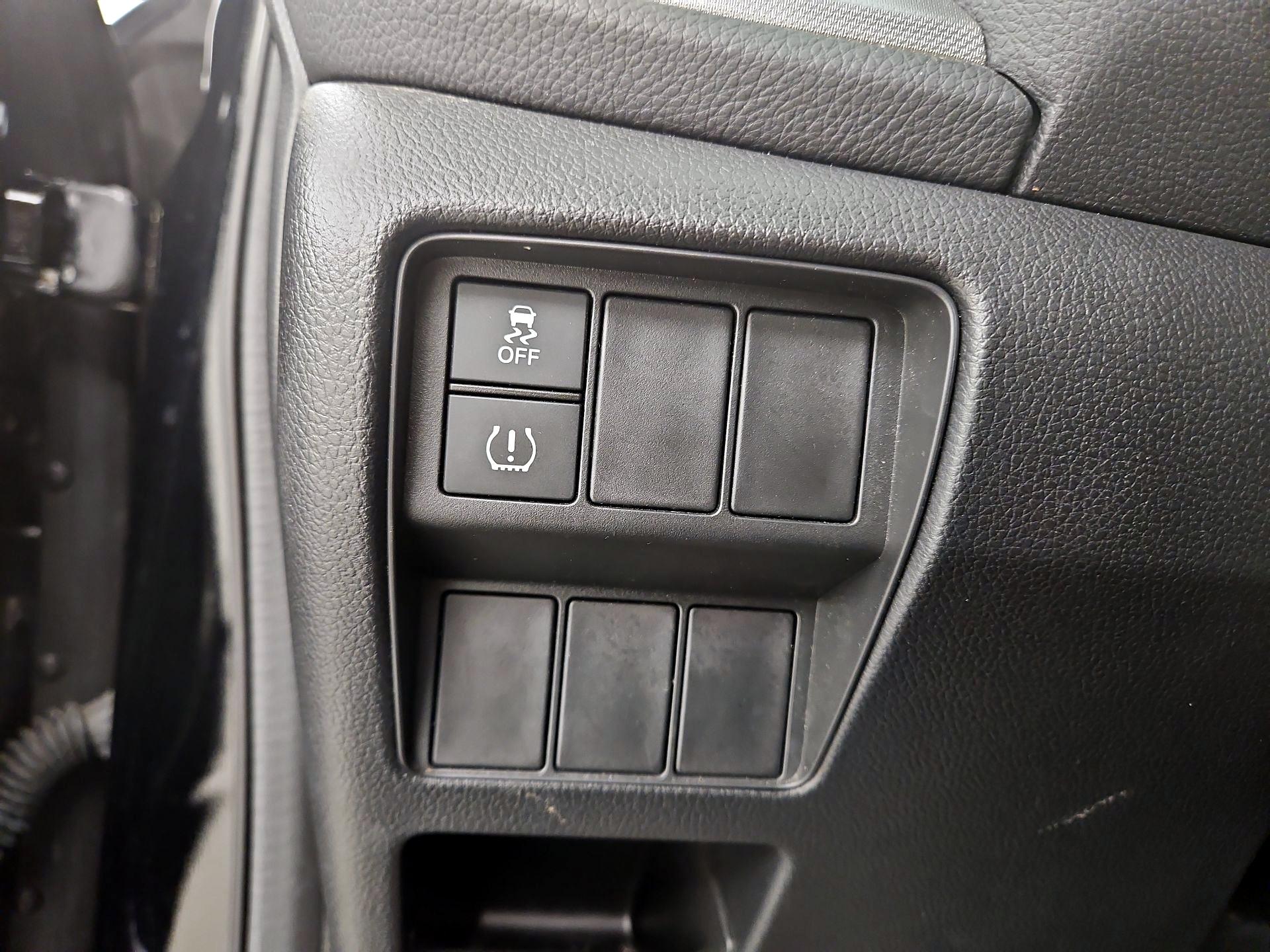 Thumbnail: 2019 Honda CR-V - 13