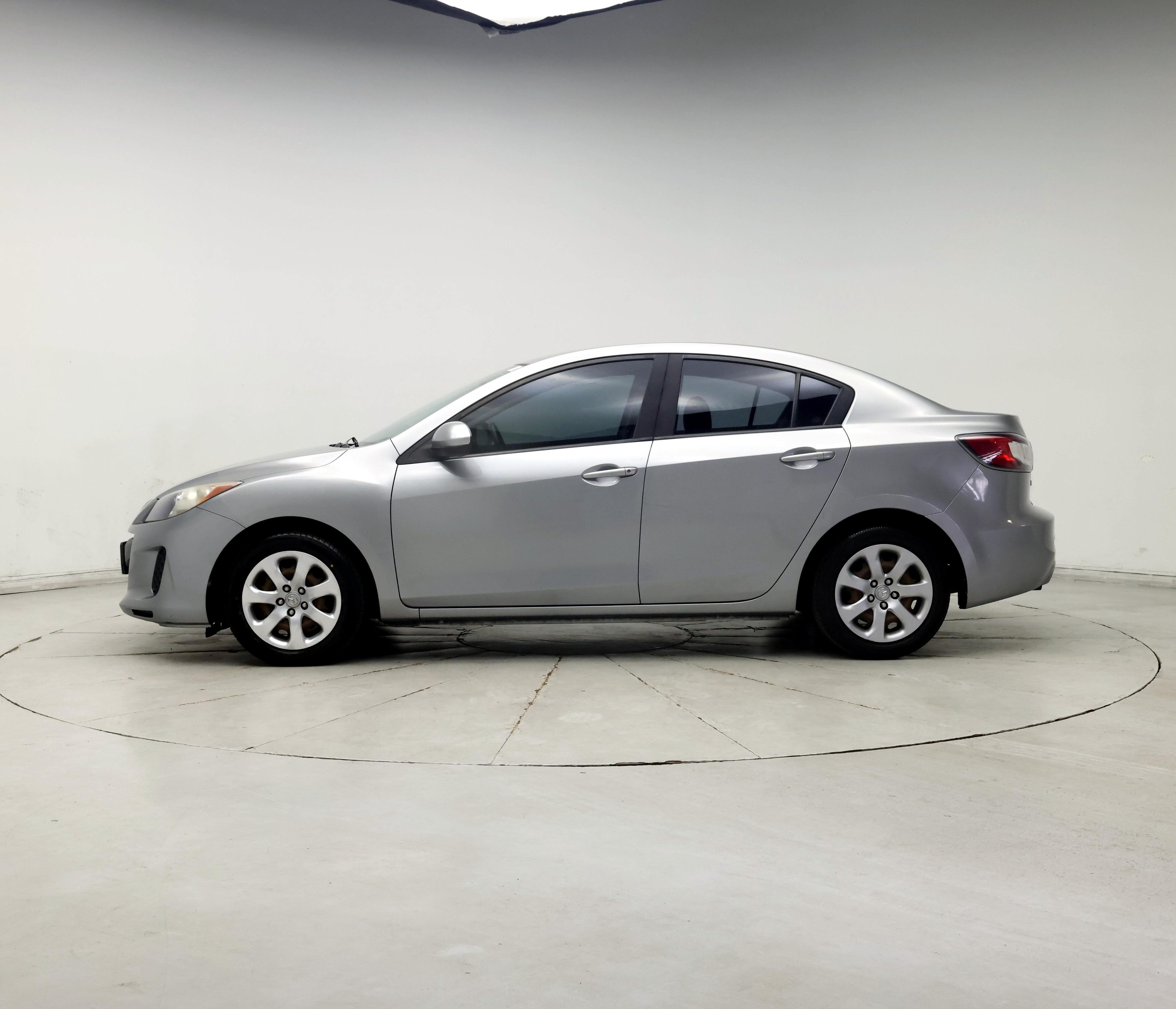 Thumbnail: 2013 Mazda Mazda3 - 3
