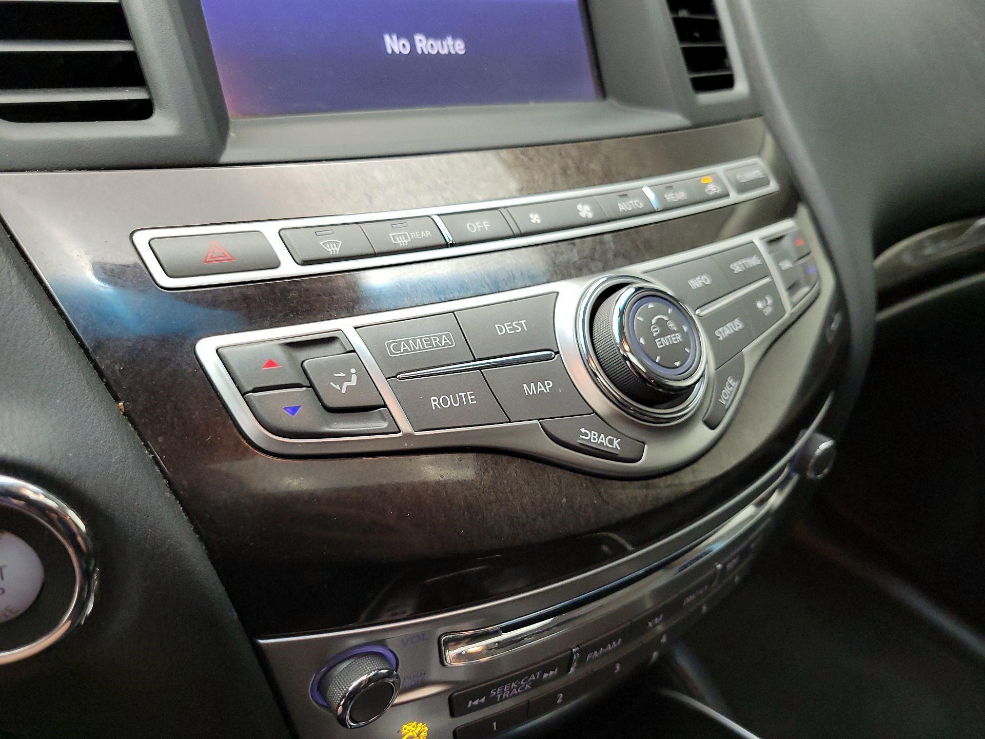 Thumbnail: 2015 INFINITI QX60 - 16