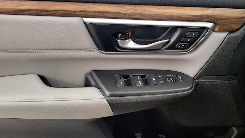 2018 Honda CR-V Touring 12