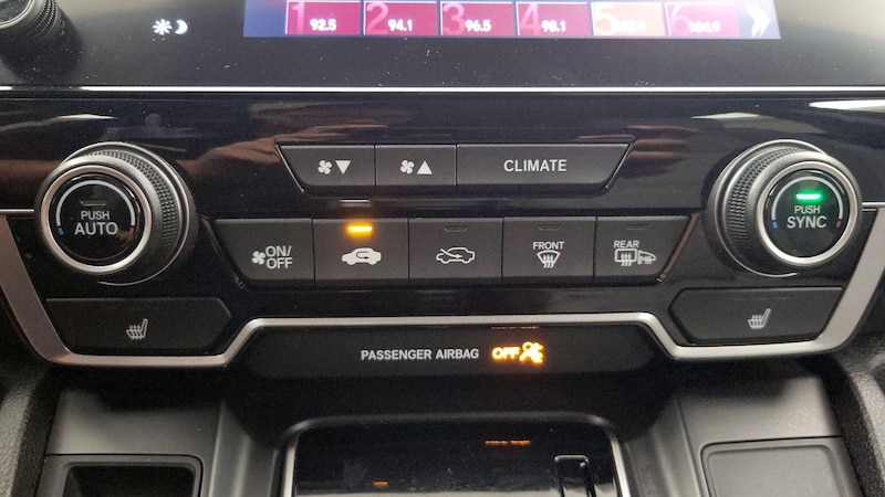 2018 Honda CR-V Touring 17