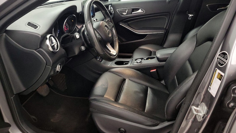 2018 Mercedes-Benz GLA 250 11