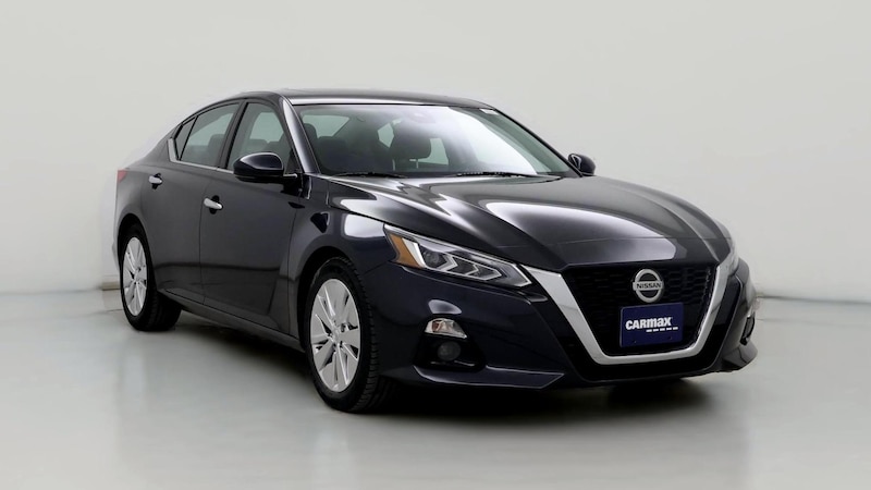 2019 Nissan Altima SL Hero Image