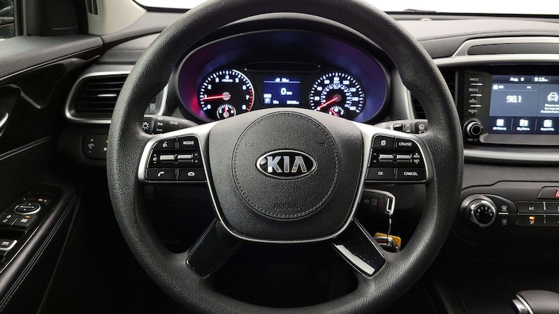 2019 Kia Sorento LX 10