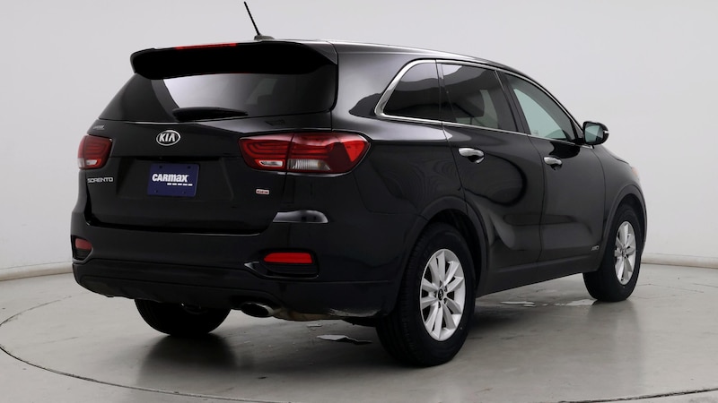 2019 Kia Sorento LX 8