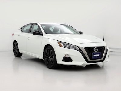 2022 Nissan Altima SR -
                St. James, NY