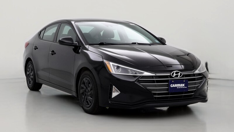 2020 Hyundai Elantra SE Hero Image