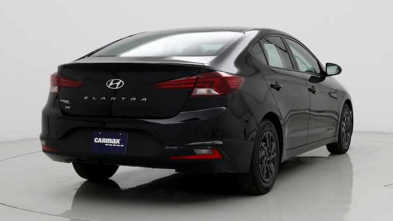 2020 Hyundai Elantra SE 8