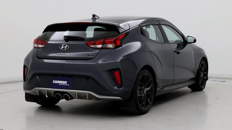 2019 Hyundai Veloster R-Spec 8