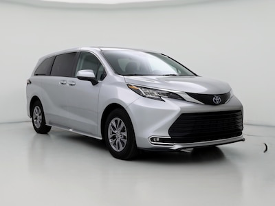 2022 Toyota Sienna XLE -
                Lancaster, PA