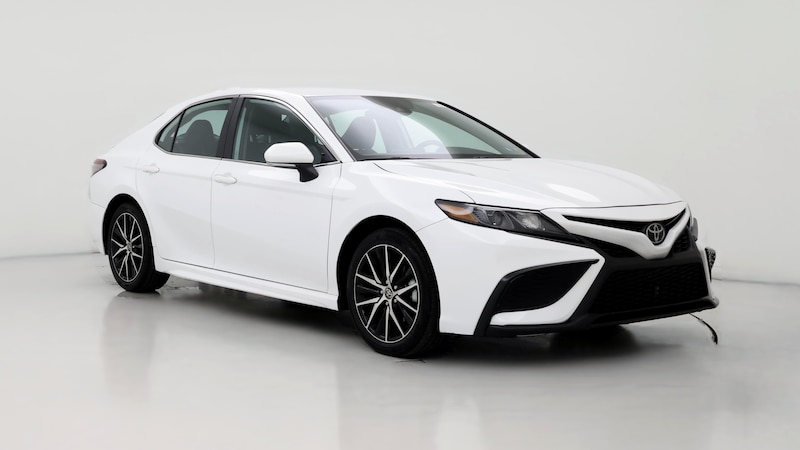 2024 Toyota Camry SE Hero Image