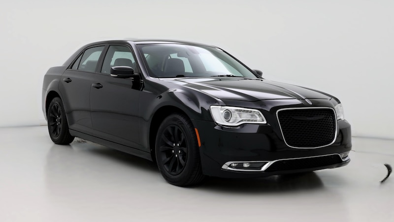 2016 Chrysler 300 Anniversary Edition Hero Image