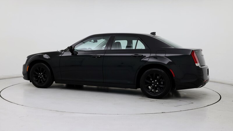 2016 Chrysler 300 Anniversary Edition 2