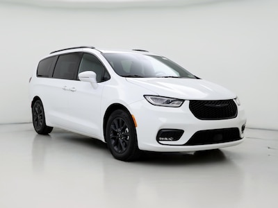 2022 Chrysler Pacifica Touring L -
                Lancaster, PA