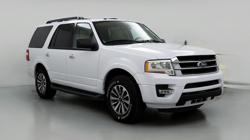 2017 Ford Expedition XLT Hero Image