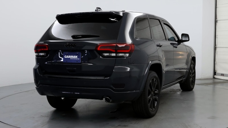 2018 Jeep Grand Cherokee Altitude 8