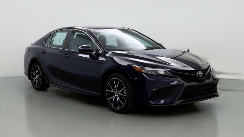 2021 Toyota Camry SE Hero Image