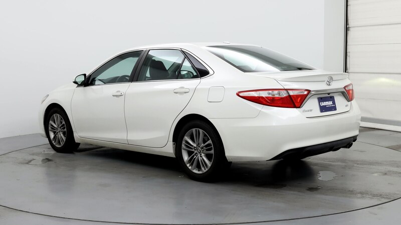 2015 Toyota Camry SE 2