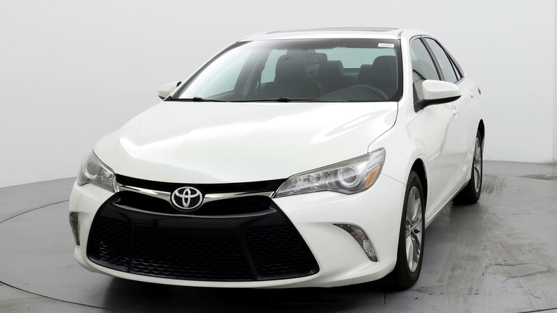 2015 Toyota Camry SE 4