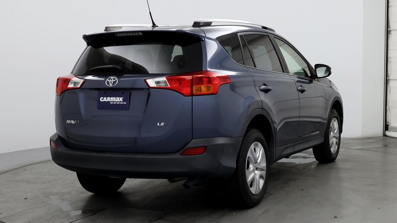 2014 Toyota RAV4 LE 8