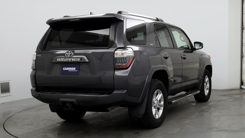 2019 Toyota 4Runner SR5 8