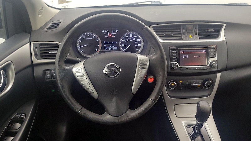 2015 Nissan Sentra SV 10