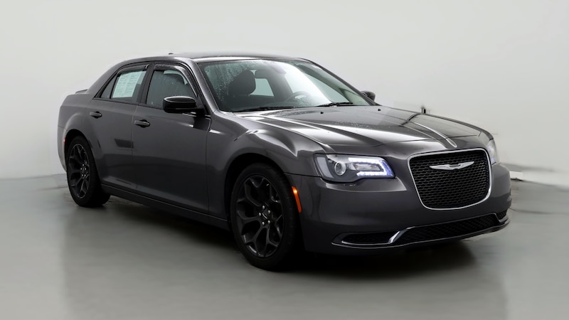 2019 Chrysler 300 Touring Hero Image