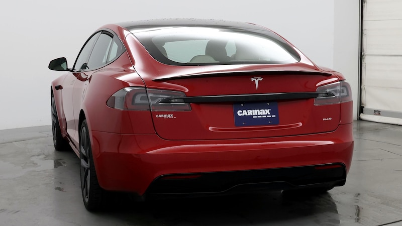 2022 Tesla Model S Plaid 2