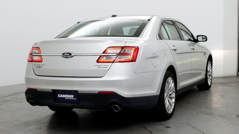 2015 Ford Taurus Limited Edition 8