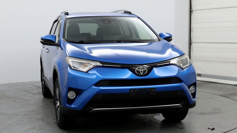 2017 Toyota RAV4 XLE 5