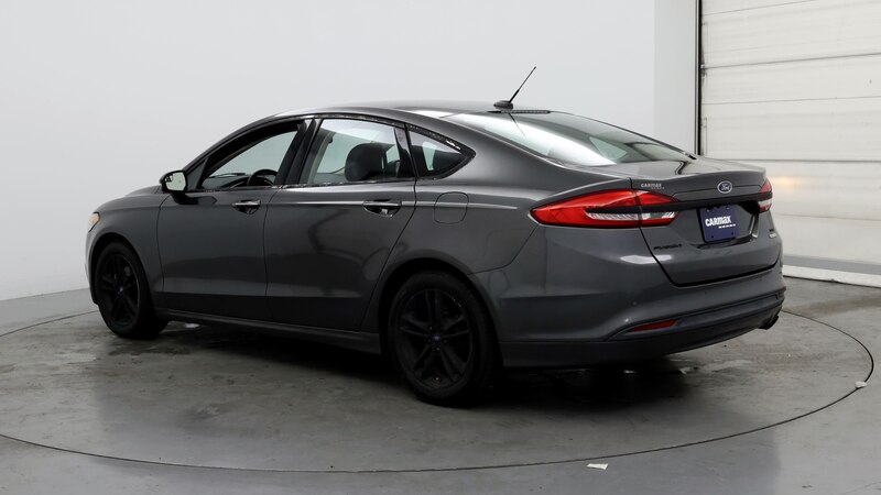 2018 Ford Fusion SE 2