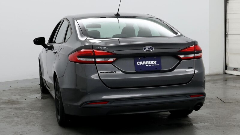 2018 Ford Fusion SE 6