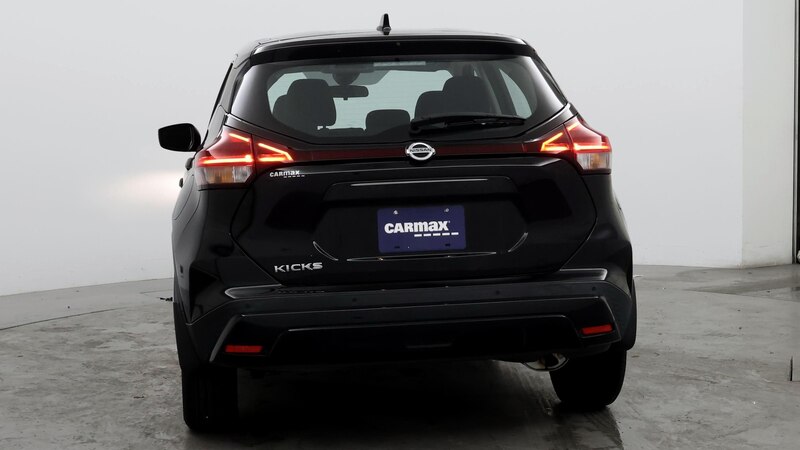 2021 Nissan Kicks S 6