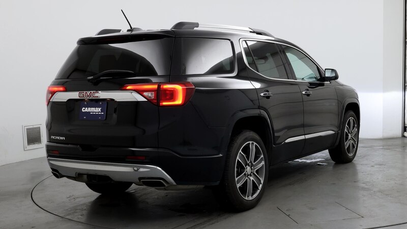 2019 GMC Acadia Denali 8