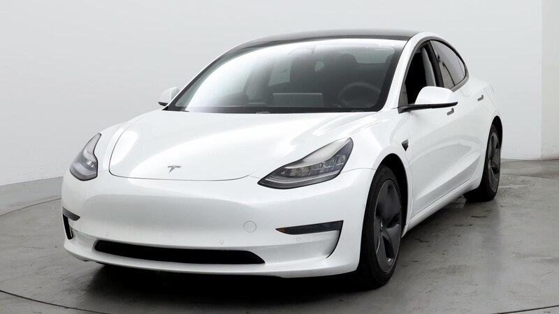 2020 Tesla Model 3 Standard Range 4