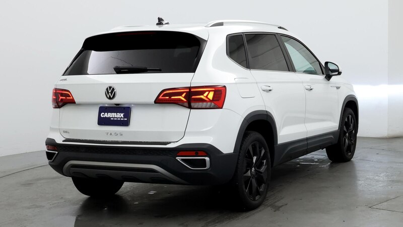 2022 Volkswagen Taos SEL 8