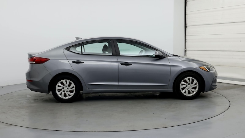 2017 Hyundai Elantra SE 7