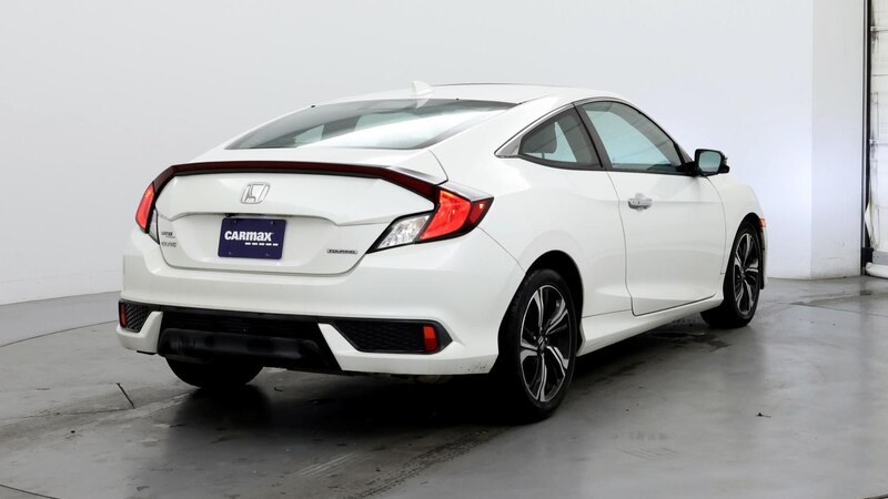 2017 Honda Civic Touring 8