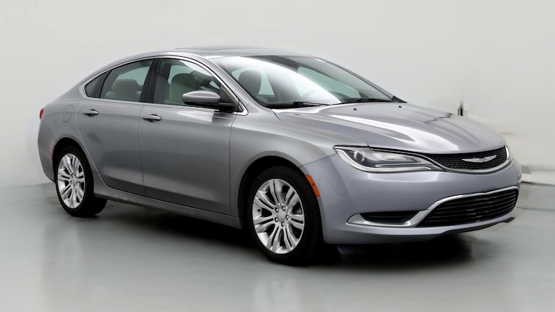 2015 Chrysler 200 Limited Hero Image