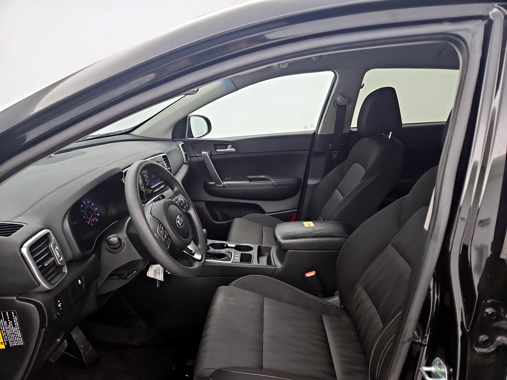 Thumbnail: 2017 Kia Sportage - 11