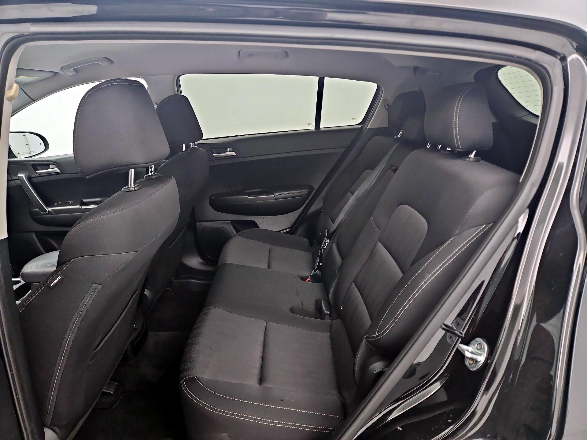 Thumbnail: 2017 Kia Sportage - 19