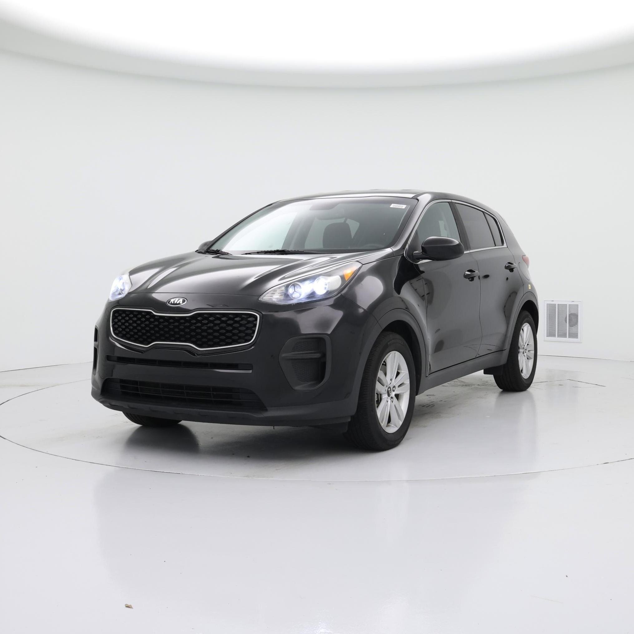 Thumbnail: 2017 Kia Sportage - 4