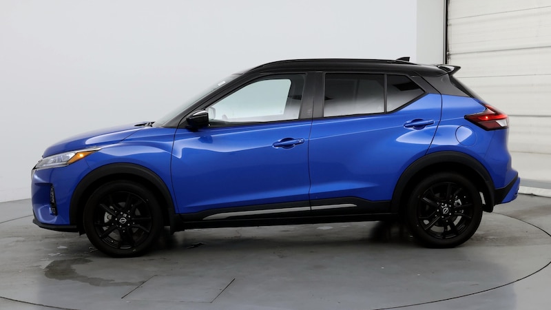 2022 Nissan Kicks SR 3