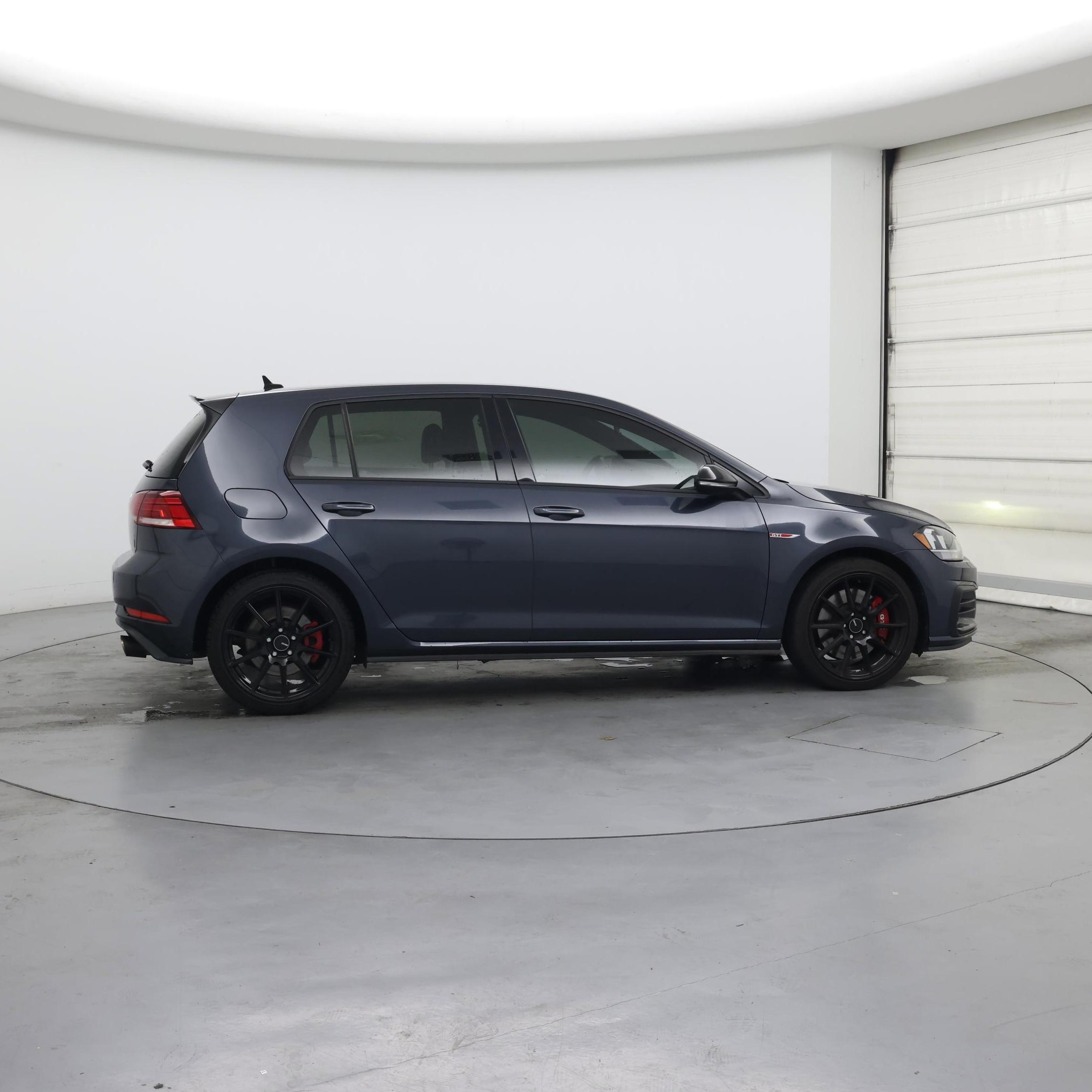 Thumbnail: 2021 Volkswagen Golf - 7