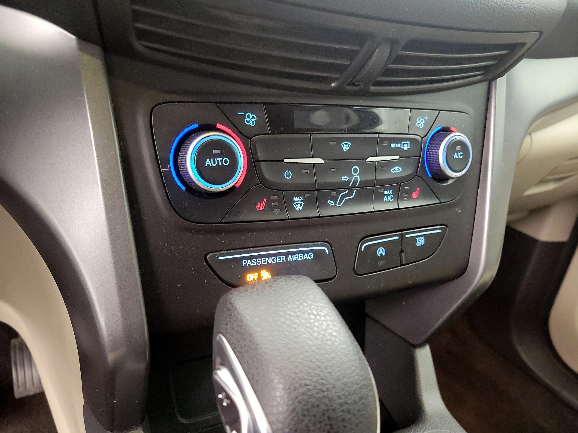 Thumbnail: 2018 Ford Escape - 15