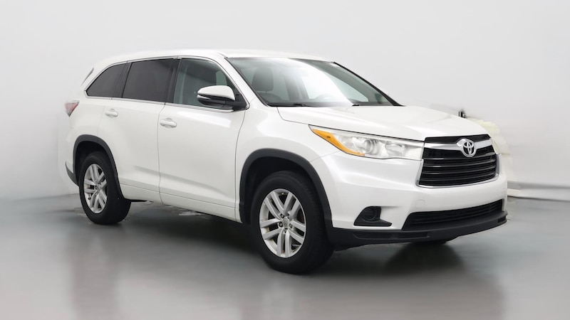 2014 Toyota Highlander LE Hero Image