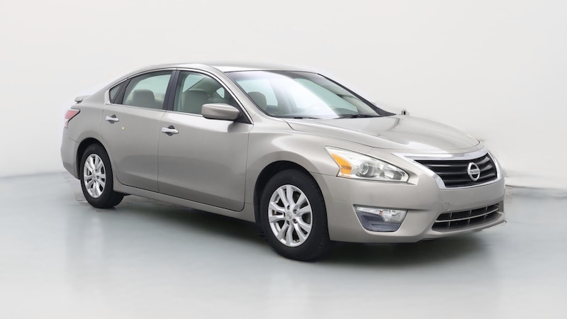 2014 Nissan Altima S Hero Image
